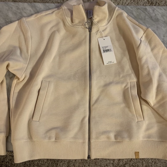 Sold - Final price drop: New Varley Bloomwood jacket (XL) - Picture 1 of 6
